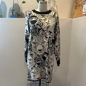 FARM Rio Black and White Cuffed Sleeve Sweater Dress